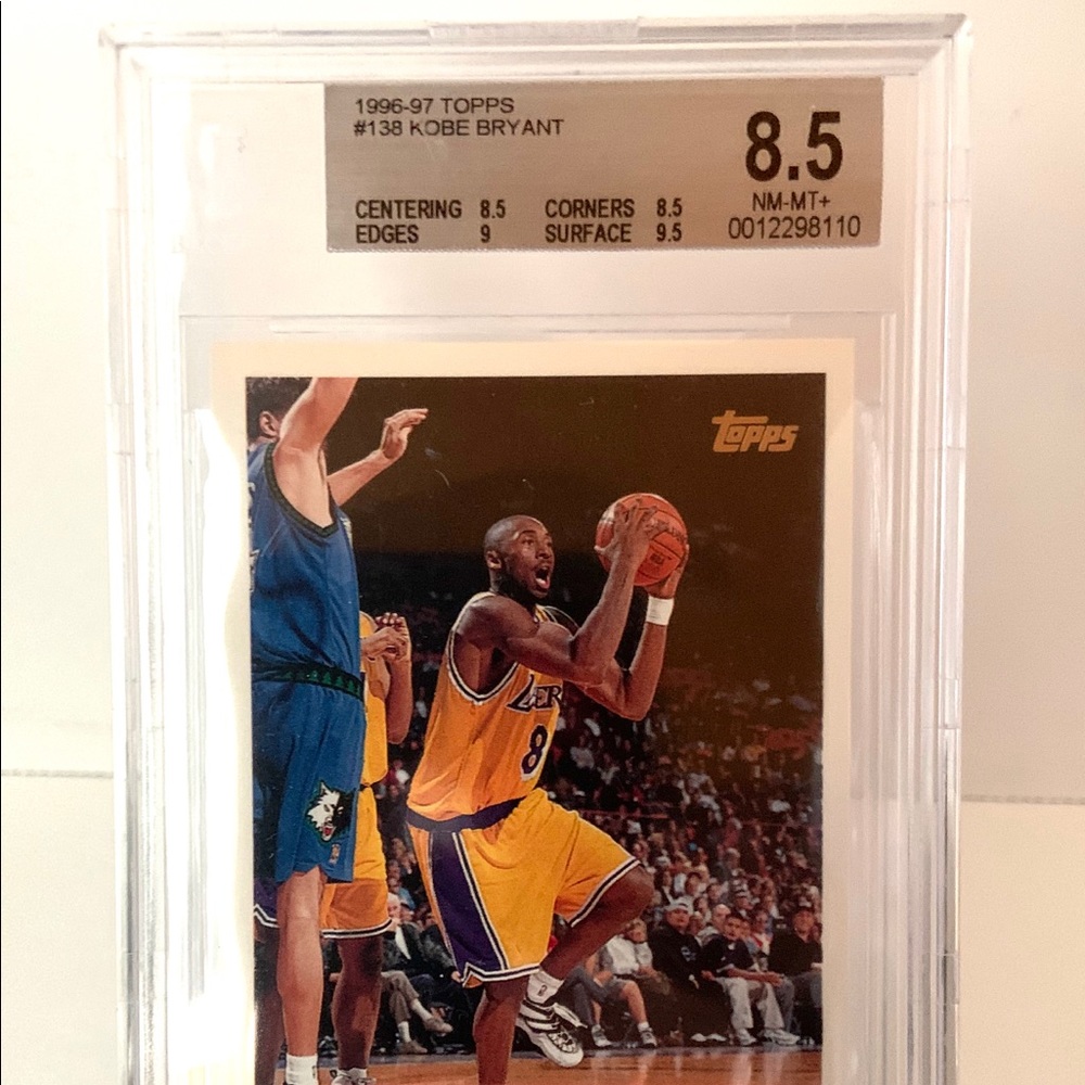 Kobe Bryant 96-97 Topps Rookie #138 BGS 8.5